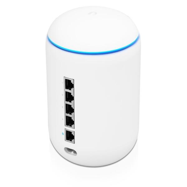 UBNT UniFi Dream Machine